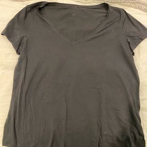 Black Lululemon yoga top